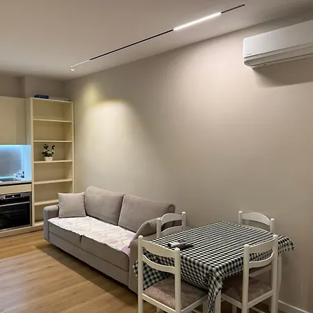 Apartament Lake Apartment *